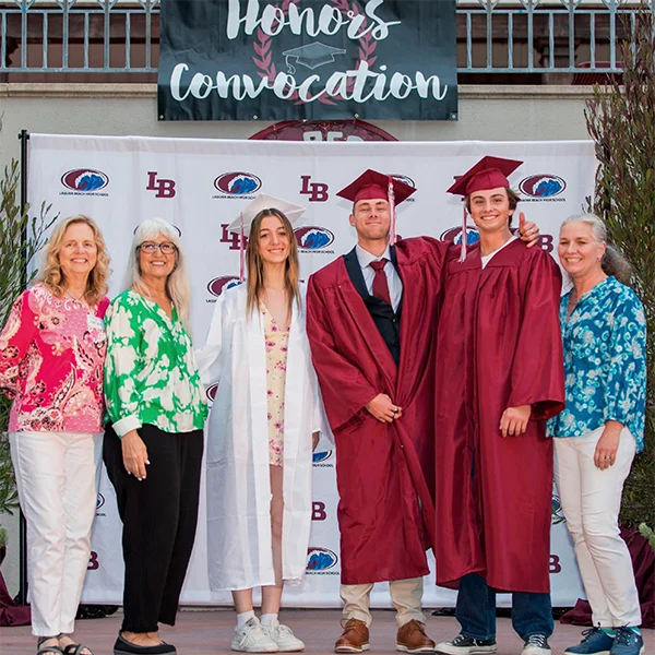 laguna-beach-garden-club-give Scholarships