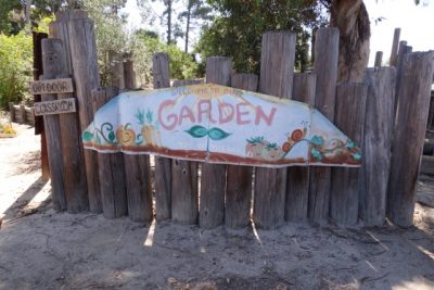 school-gardens_01-400×267